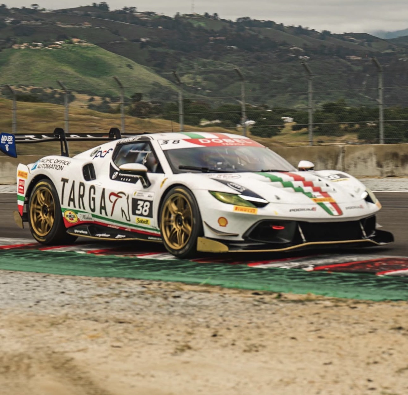 Ferrari 296 Challenge Detail